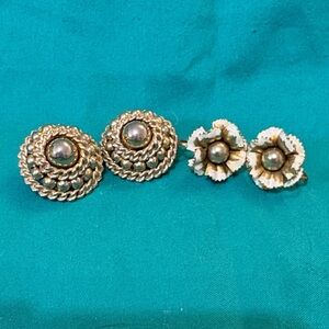 Vintage Goldtone earring set 1 Marvella and 1 unsigned